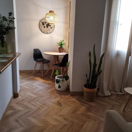 Cozy Apartment In The City Center Granada Luaran gambar